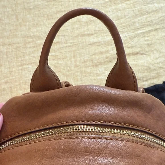 Frye Backpack in cognac leather - Picture 17 of 17